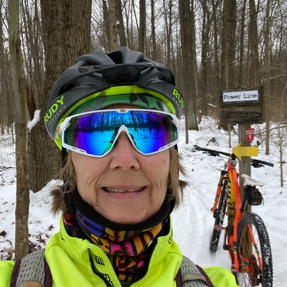 Meet your Posher, Karen - Picture 1 of 1